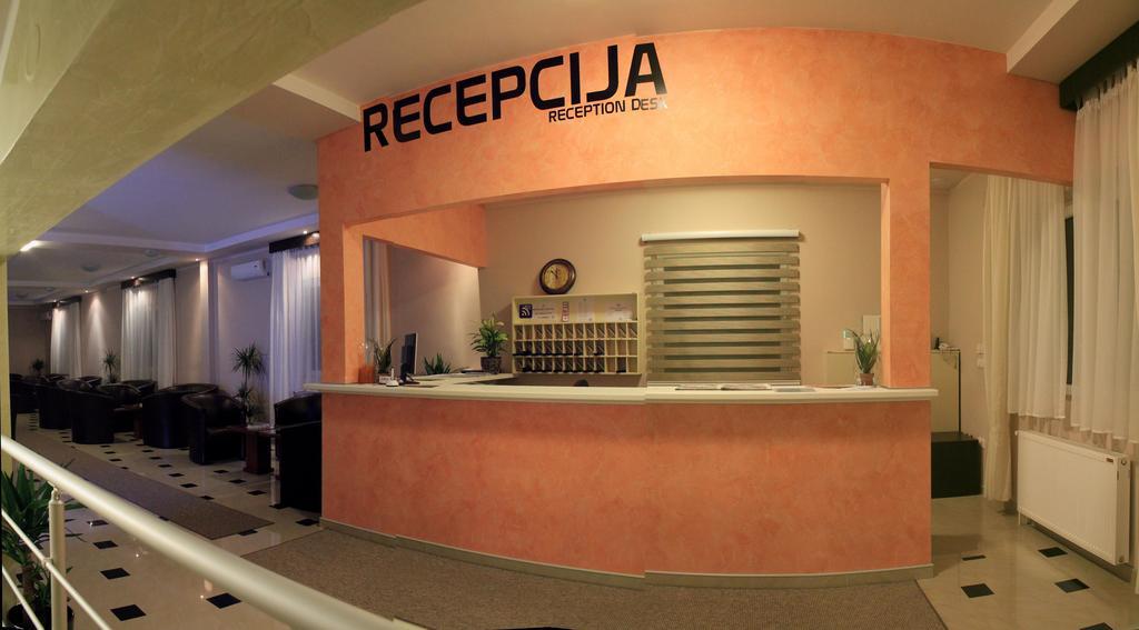 Hotel Feniks Požarevac Exteriér fotografie